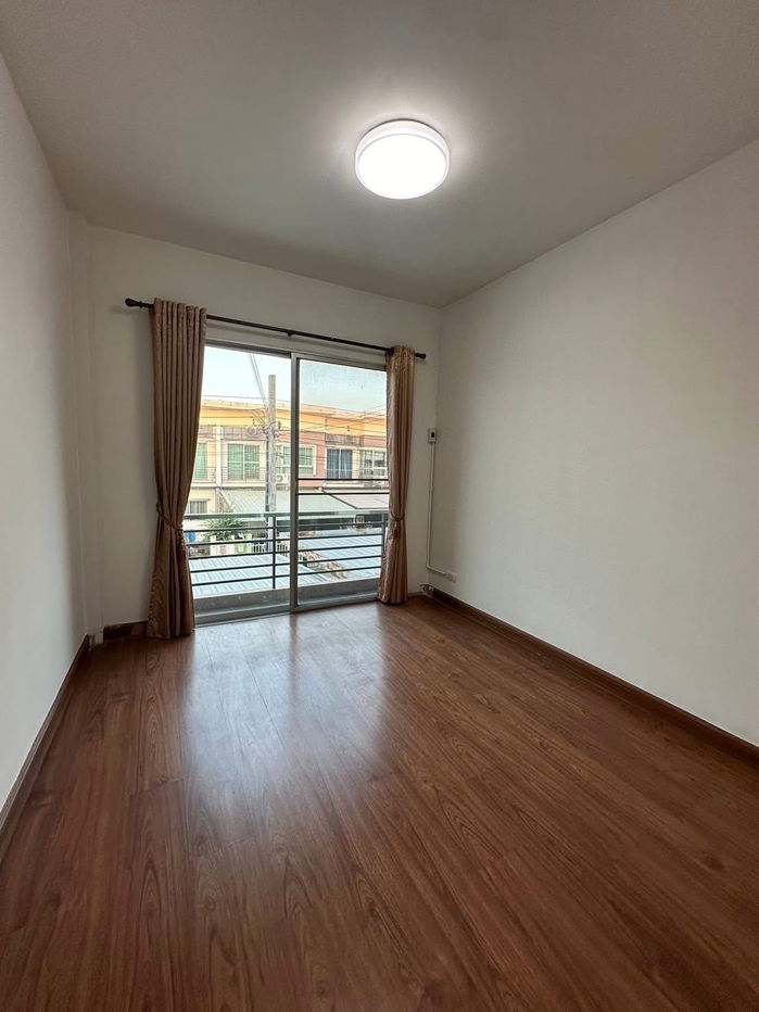 รูป ขายทาวเฮ้าส์สภาพดี ( หาเซลช่วยขาย ) - รูปที่ 8/10