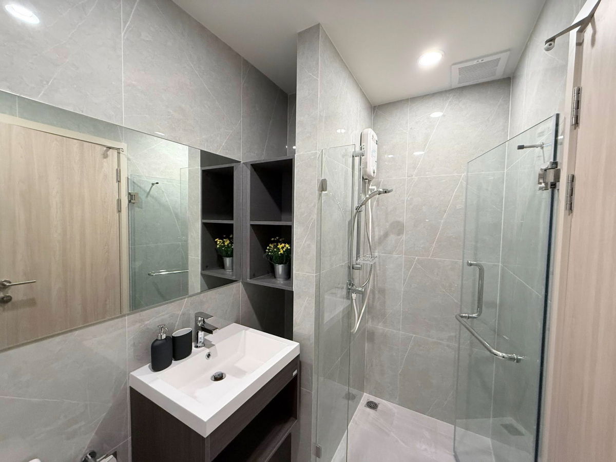 รูป 🏢 ให้เช่าคอนโด : Nue District R9 Rama 9 (นิว ดิสทริค อาร์ไนน์ พระราม 9)   รหัสทรัพย์  | 📌LNP-C11230  - รูปที่ 5/7