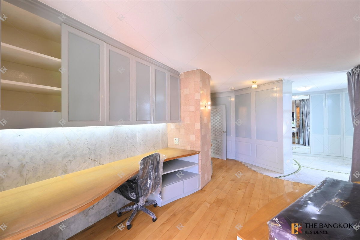 picture Rare Unit 💎 Sithakarn Condominium 🐾 Pet-friendly, spacious, near BTS Chidlom - 9/24