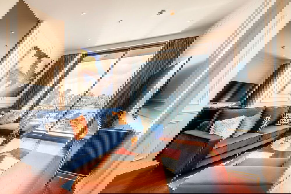 รูป 🔥 สำหรับเช่า ! ชั้นสูง 17++, ตกแต่งสไตล์โมเดิร์น, ออกแบบโดยนักออกแบบระดับโลก!! 🔥 Code C20250600043..KHUN By Yoo, 2 นอน, 2 น้ำ, แต่งครบ, พร้อมเข้าอยู - รูปที่ 2/10