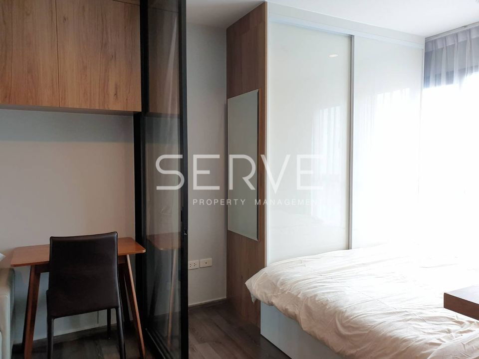 รูป สตูดิโอ 27 ตร.ม. ชั้นสูงมาก คอนโดในเครือคุณภาพแสนสิริ บนทำเลดีๆ มีรถรับส่ง BTS อ่อนนุช ที่ The Base Park West Sukhumvit 77 / ให้เช่าคอนโด - รูปที่ 4/7