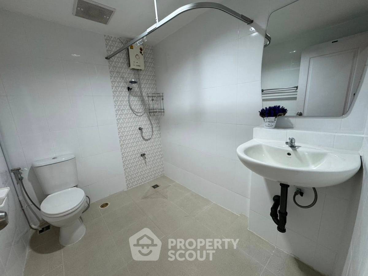 รูป คอนโด 2-ห้องนอน ที่ สยาม คอนโดมิเนียม ใกล้ MRT พระราม 9 (ID 2472355) - รูปที่ 8/8