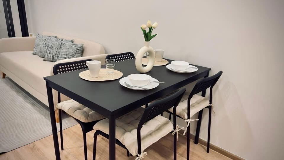 picture XT                           PHAYATHAI  - 4/8