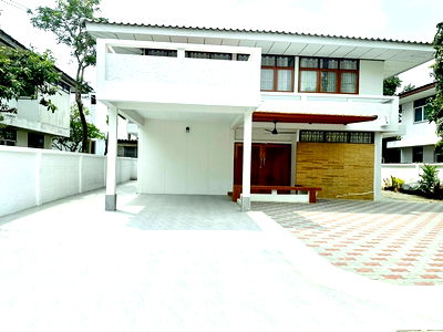 เช่าบ้านเดี่ยว เขตพระโขนง : สุขุมวิท101/1 ประวิทย์และเพื่อน จัดเต็มเฟอร์ฯ วชิรธรรมสาธิต53-59 4นอน MRT สวนหลวง ร.9 1.4 กม. บ้านสุดหรู 80 ตร.วา.