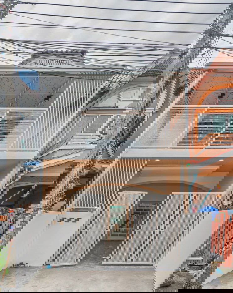 รูป 🏡 บ้านเดี่ยว หมู่บ้านมนวดี ถนนวัดลาดปลาดุก ทำเลสะดวก บรรยากาศสงบ เหมาะสำหรับครอบครัว - รูปที่ 1/15