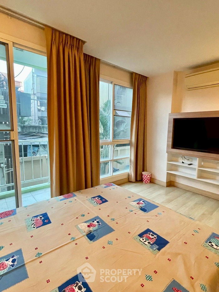 รูป คอนโด 1-ห้องนอน ที่ เอ็มเมอรัล เรสซิเดนซ์ รัชดา ใกล้ MRT ห้วยขวาง (ID 2507868) - รูปที่ 4/11