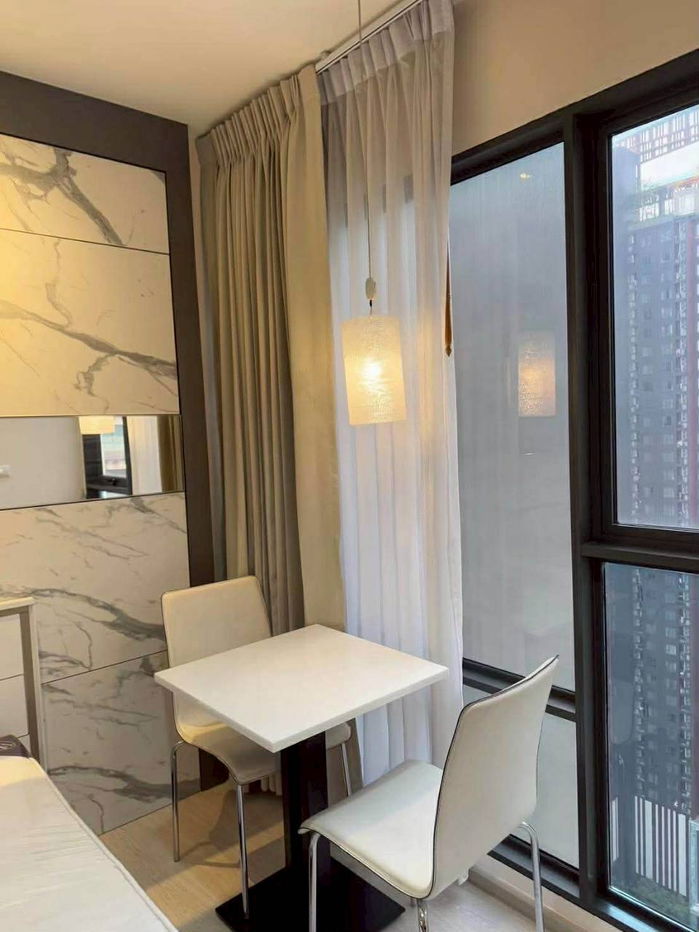 รูป 🍀ให้เช่าคอนโด Rhythm Asoke 1 ใกล้ MRT พระราม9  ห้องสวย เฟอร์ครบ. เช่าเพียง  14000- - รูปที่ 7/11