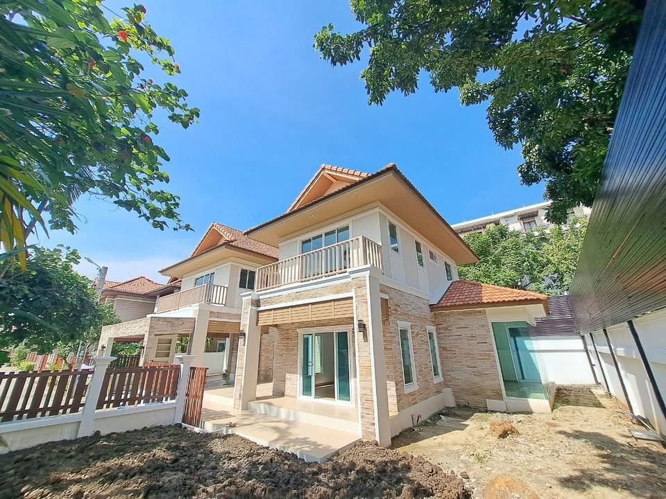 รูป ขายบ้านเดี่ยว 2 ชั้น หมู่บ้าน บ้านนนทรี 5 พระราม 5 89 ตารางวา - รูปที่ 1/12