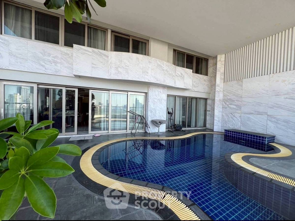 รูป คอนโด 3-ห้องนอน ที่ เลอ รัฟฟิเน่ สุขุมวิท 24 คอนโดมิเนียม ใกล้ BTS พร้อมพงษ์ (ID 2475325) - รูปที่ 1/18