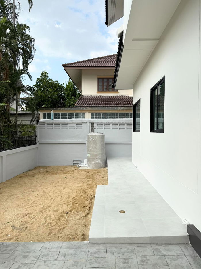 รูป ขาย บ้านรีโนเวทใหม่ หมู่บ้านภัสรี พุทธมณฑลสาย 2 105 ตร.ว. หลังมุม 8.79 ลบ - รูปที่ 5/29