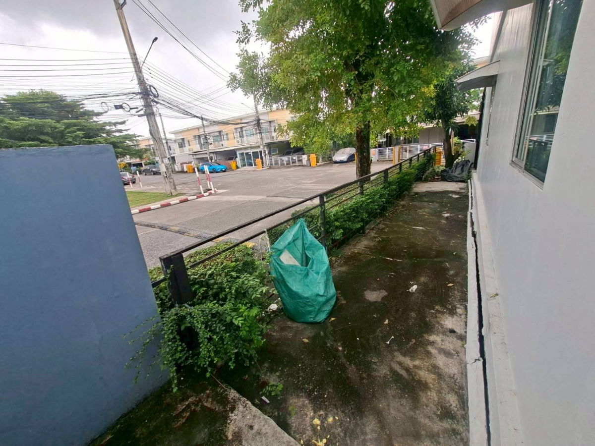 รูป ขายทาวน์เฮ้าส์ 2 ชั้น The connect 12a กิ่งแก้ว 37 พร้อมอยู่ (N.1916) - รูปที่ 11/12