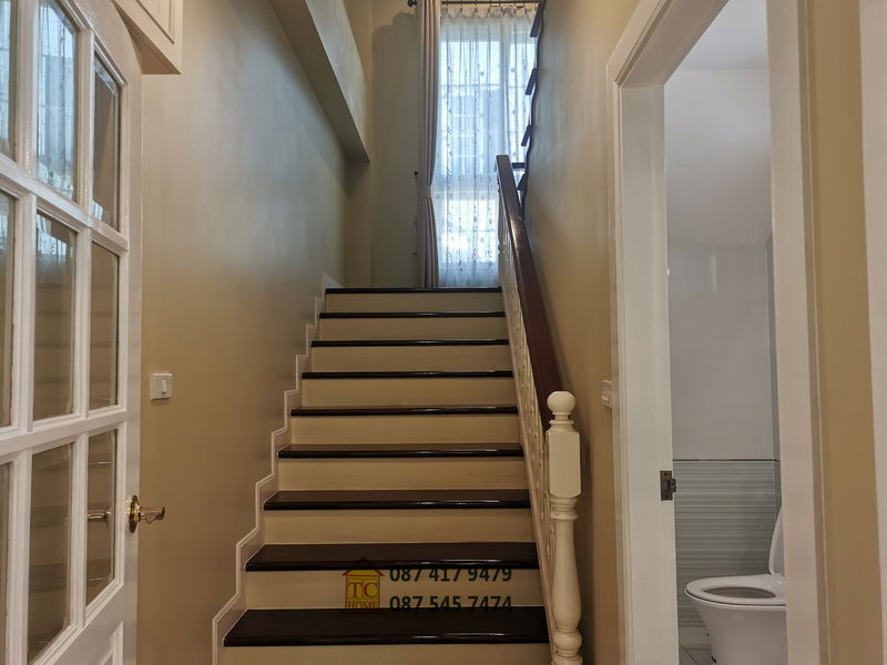 รูป ขายด่วนบ้าน 3 ชั้น 63.5 ตรว. พร้อมเฟอร์ฯ ม.แฟนตาเซียวิลล่า ใกล้เซ็นทรัลบางนา บ้านสวยสไตล์วินเทจ-วิคตอเรียน - รูปที่ 19/57