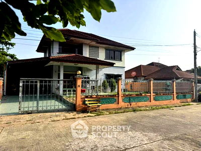 บ้านเดี่ยว เชียงใหม่ : บ้าน 3-ห้องนอน ใน หนองผึ้ง (ID 2426315)