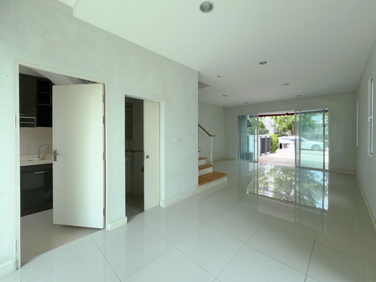 รูป ST0047 | ขาย ทาวน์โฮม 3 ชั้น บ้านกลางเมือง พระราม 3 – ราษฎร์บูรณะ 💰 ราคาขาย 7.19 ล้านบาท 🚝 BTS ตลาดพลู - รูปที่ 11/39