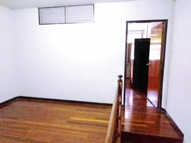 รูป BTS วุฒากาศ 4กม. กำนันแม้น24-30 กัลปพฤกษ์ให้เช่าทาวน์เฮ้าส์ 2ชั้น 16ตรว. 140 ตรม 2นอน 2น้ำ 1-2แอร์ - รูปที่ 8/8