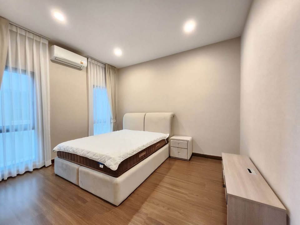 รูป ขายบ้านเดี่ยว 2 ชั้น หมู่บ้าน เดอะซิตี้ สุขุมวิท-อ่อนนุช 78 ตารางวา - รูปที่ 12/14