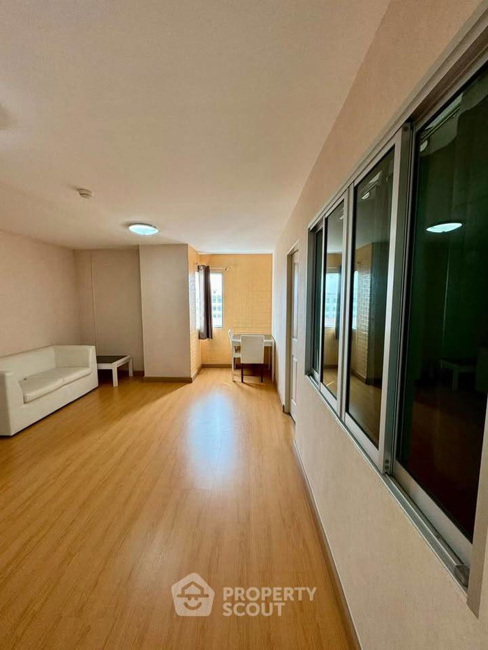 รูป คอนโด 1-ห้องนอน ที่ เดอะ ไรส์ บี ใน เสม็จ (ID 2373130) - รูปที่ 10/12