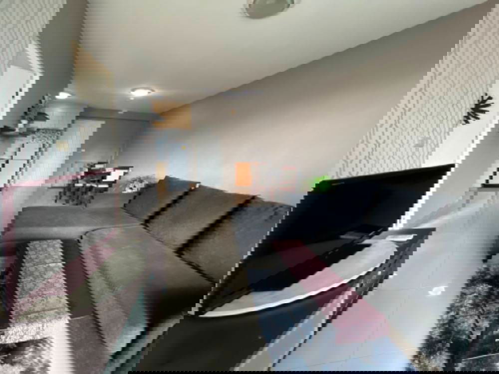 picture Plus 38 Hip Condominium contact owner - 5/13