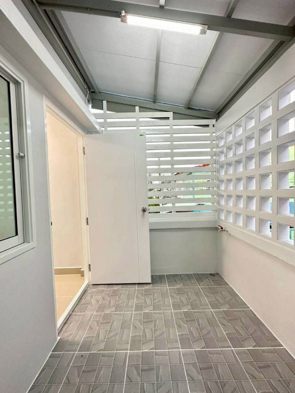 รูป บ้านหลังมุม  ทำเลดี  ติดถนนบางกรวย–ไทรน้อย  #หมู่บ้านกานต์มณี   ทาวน์เฮ้าส์ 3 ห้องนอน รีโนเวทใหม่ บ้านสวยมาก - รูปที่ 17/19