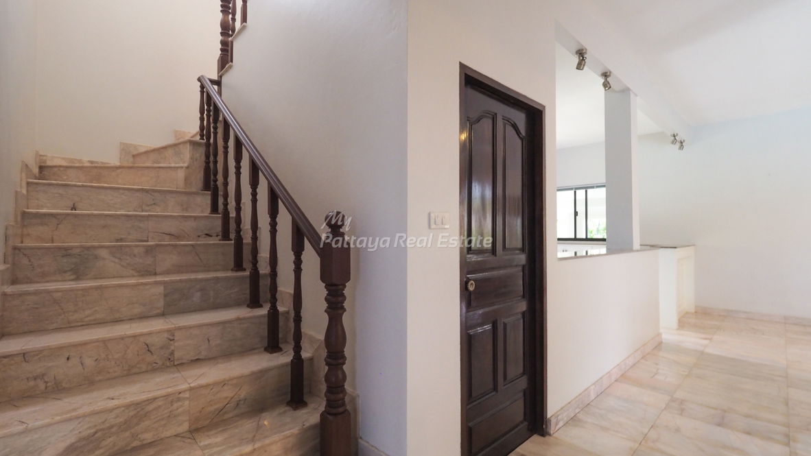 รูป HEPRV101 - ขายบ้านวิลล่า 5 ห้องนอน ทุ่งกลม ตาลหมัน - รูปที่ 12/25