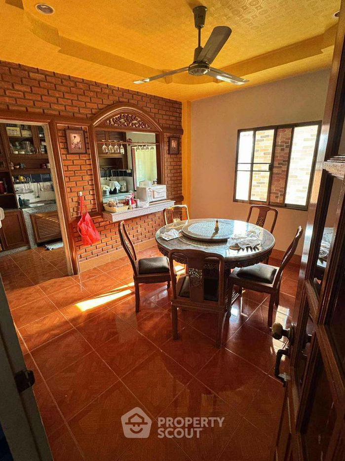 รูป บ้าน 3-ห้องนอน ใน หนองผึ้ง (ID 2426315) - รูปที่ 5/6