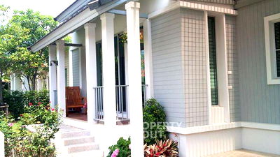 Houses for sale Nonthaburi : 3-BR House in Sai Noi (ID 2427605)