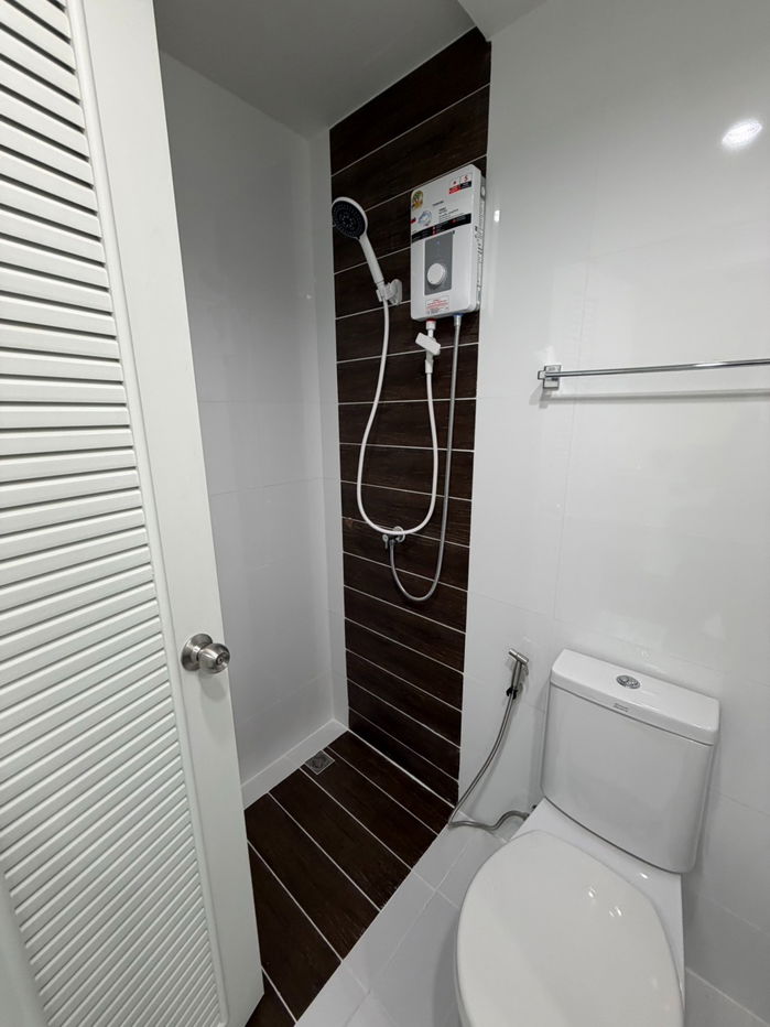 รูป 🏢 **ให้เช่า: A space me bangna** ห้องสวย เครื่องใช้ไฟฟ้าครบพร้อมลากกระเป๋าเข้าอยู่ได้ทันที - รูปที่ 9/10