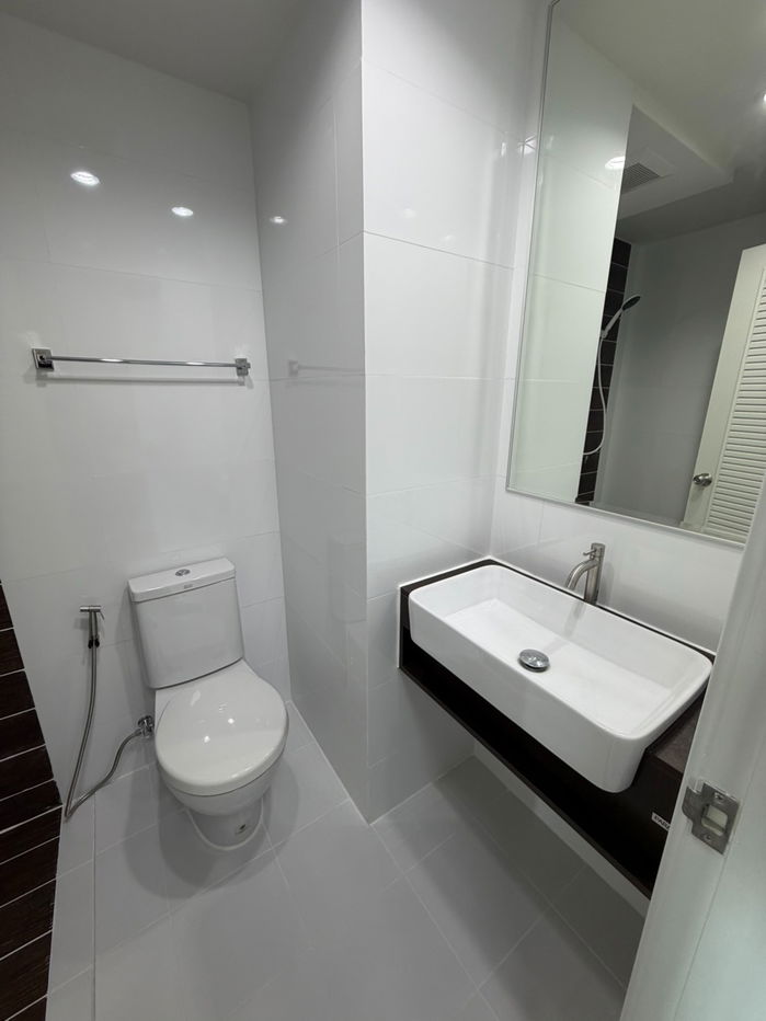 รูป 🏢 **ให้เช่า: A space me bangna** ห้องสวย เครื่องใช้ไฟฟ้าครบพร้อมลากกระเป๋าเข้าอยู่ได้ทันที - รูปที่ 8/10