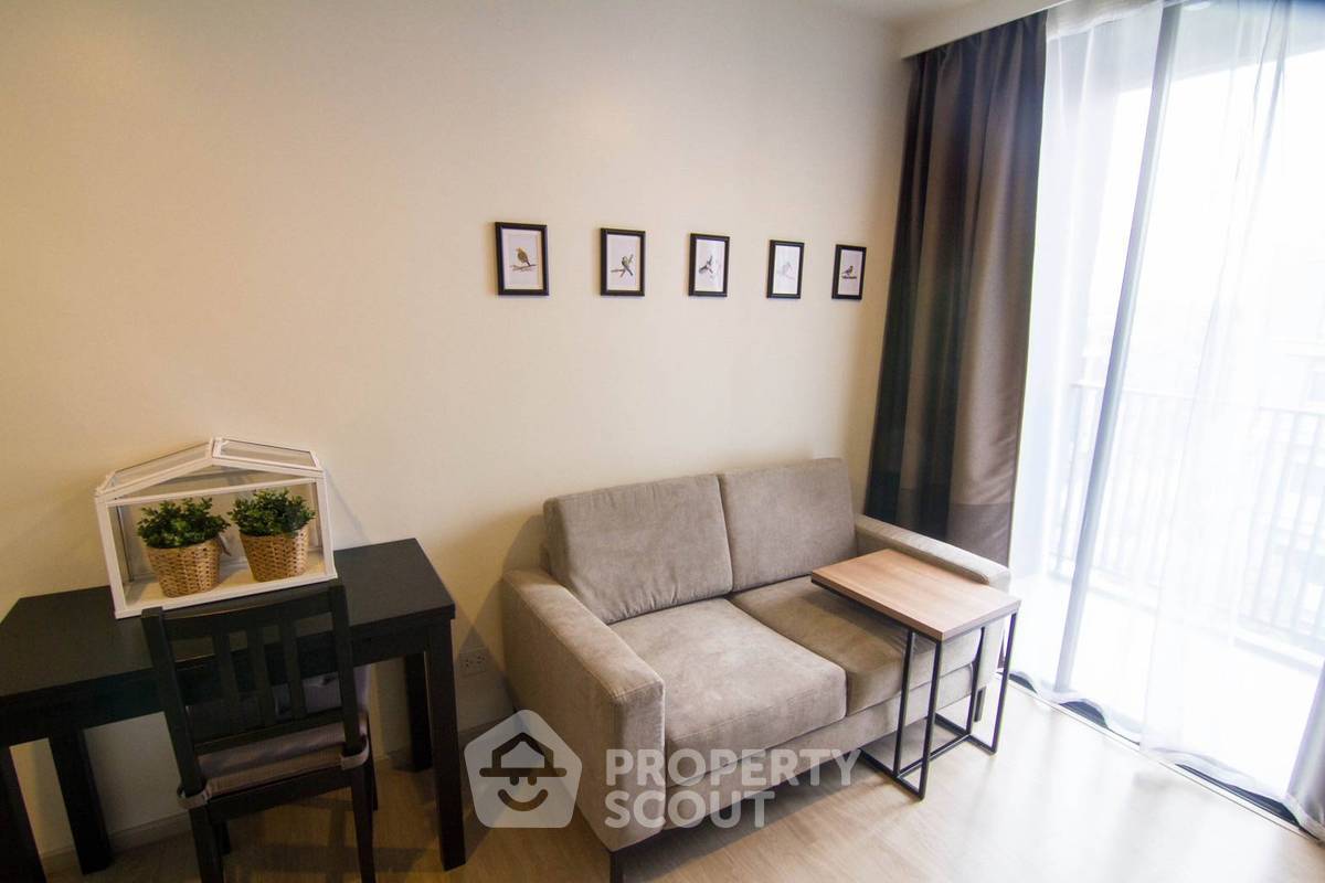 รูป คอนโด 1-ห้องนอน ที่ มาเอสโตร 02 ร่วมฤดี ใกล้ BTS นานา (ID 2017656) - รูปที่ 4/5