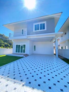 ขายด่วน บ้านหลังเดี่ยว ติดถนนใหญ่ไม่ต้องเข้าซอย