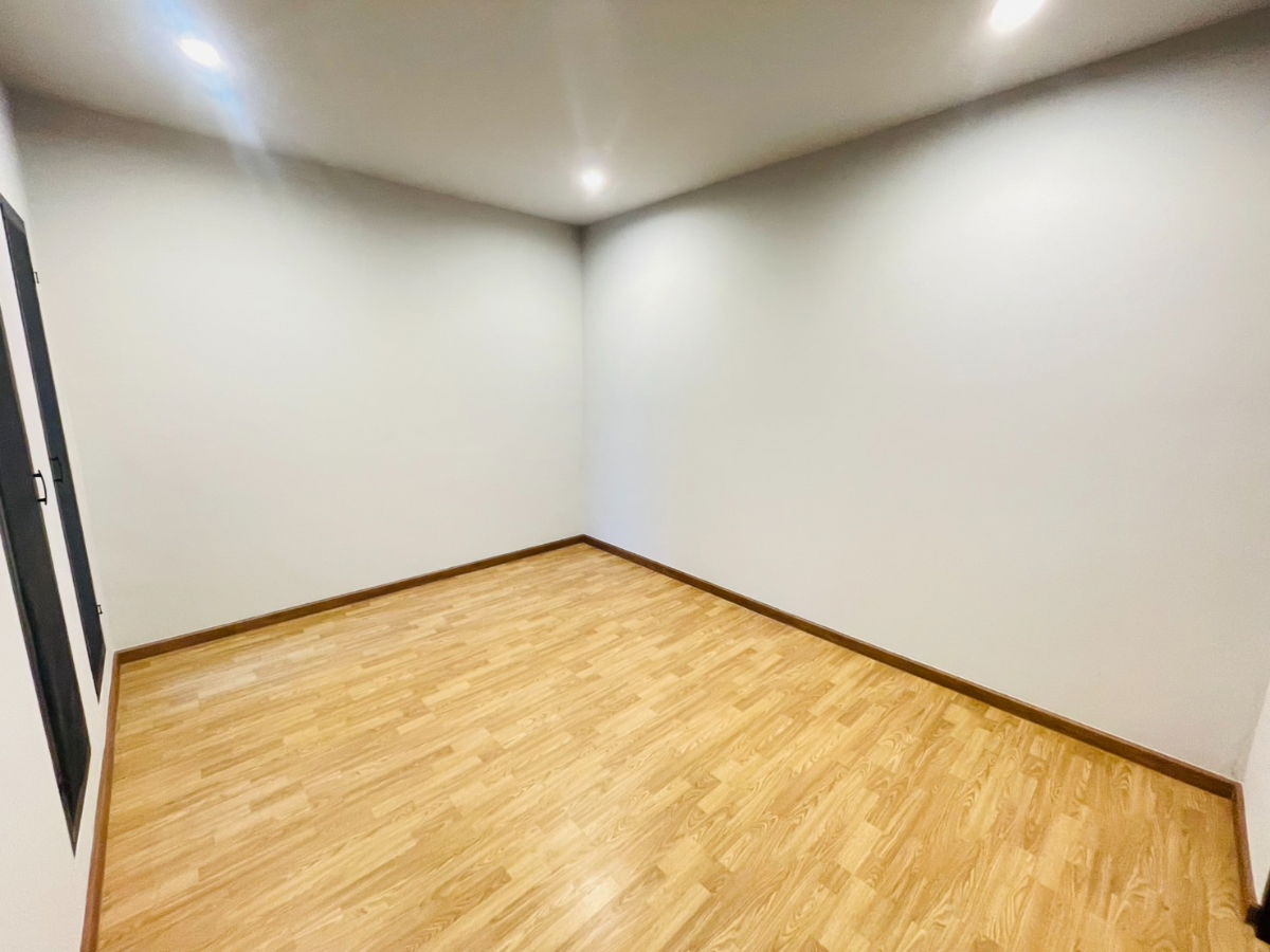 รูป ST0042 | ขาย Living Loft ลำลูกกา คลอง 9 💰 ราคาขาย 2.75 ลบ.  - รูปที่ 9/31