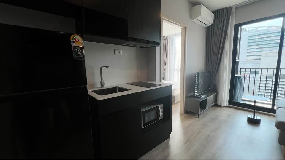 รูป TH0158 | ให้เช่า NUE District R9 💰 เช่า 18,000 บาท/เดือน 📍MRT พระราม 9 เพียง 180 ม. - รูปที่ 2/10