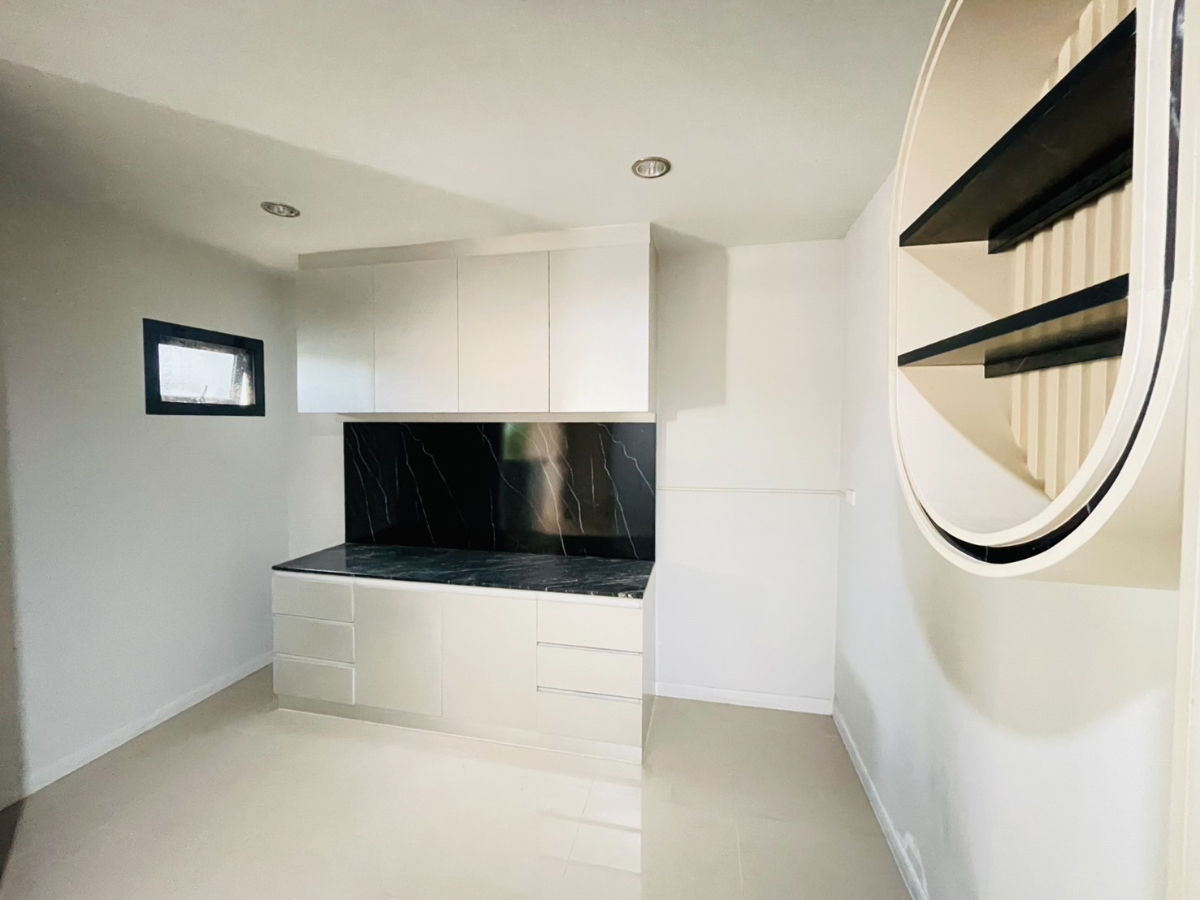 รูป ST0042 | ขาย Living Loft ลำลูกกา คลอง 9 💰 ราคาขาย 2.75 ลบ.  - รูปที่ 19/31