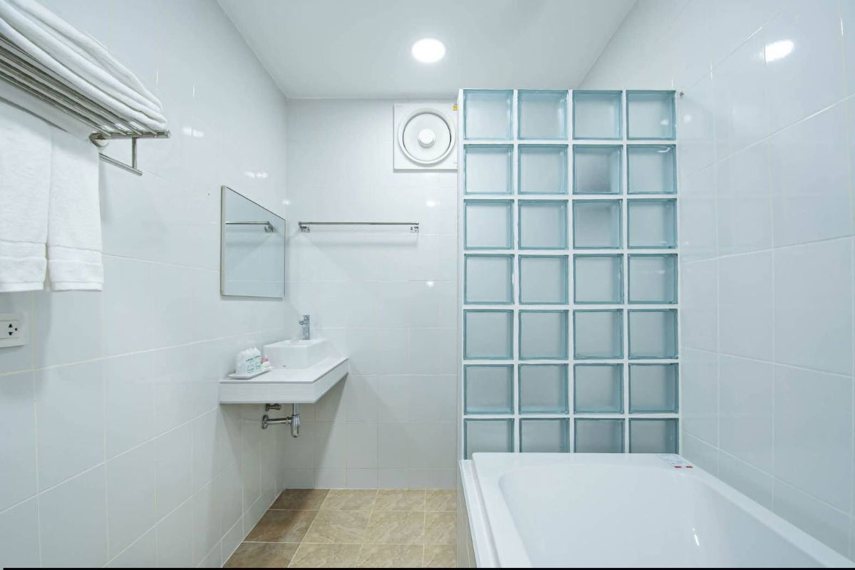 picture For rent pool villa style resort Pattaya 100,000 per month - 27/31