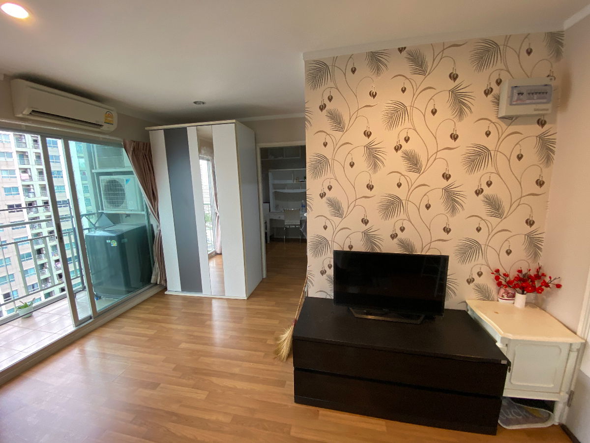 รูป P453 ให้เช่าคอนโด Lumpini Park Rama9 (ลุมพินี พาร์ค พระราม9) ห้องขนาด37ตรม. ห้องสวย เฟอร์ครบ มีเครื่องซักผ้า+เครื่องกรองน้ำ - รูปที่ 10/18