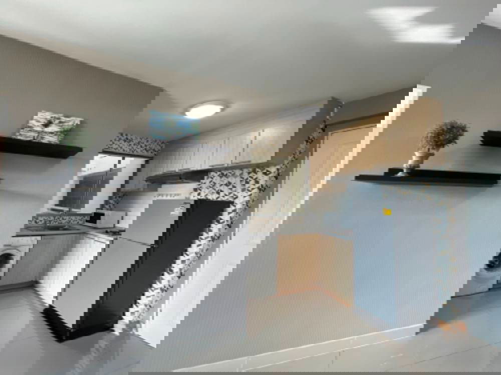 picture Plus 38 Hip Condominium contact owner - 7/13