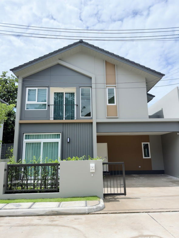 รูป บ้านเช่า Pet Friendly 🐾 อณาสิริ 4 ห้องนอน แต่งครบ 2 ครัว พร้อมอยู่ (ฟรีส่วนกลาง/เน็ต/สวน) - รูปที่ 11/12