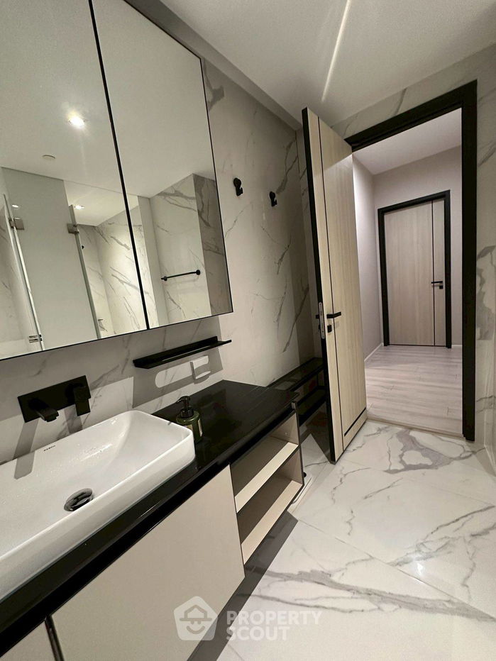 รูป คอนโด 2-ห้องนอน ที่ เดอะ รูม พญาไท ใกล้ ARL ราชปรารภ (ID 2156488) - รูปที่ 11/26