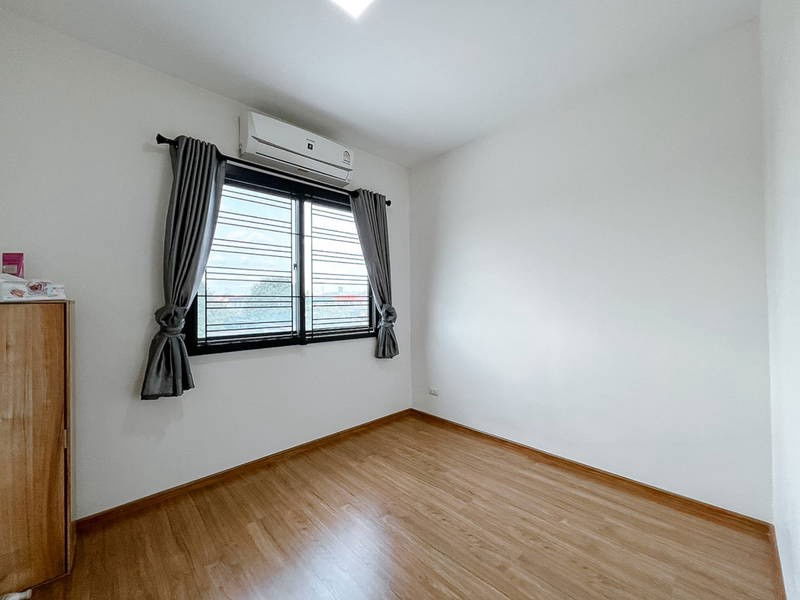 รูป ขายด่วนทาวน์เฮ้าส์ 2 ชั้น Pleno ลาดพร้าว-เสรีไทย บ้านสวย เฟอร์นิเจอร์ครบ พร้อมหิ้วกระเป๋าเข้าอยู่ได้เลย (N.1961) - รูปที่ 10/16