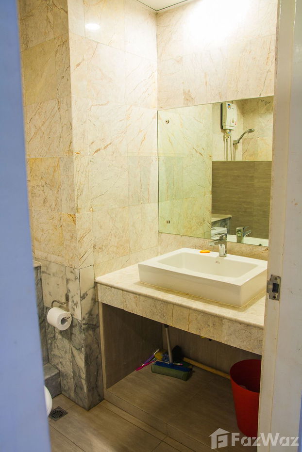 picture 30th floor Seaview, silent, pool side, 2 balconies, 2 br 1960746 - 13/16