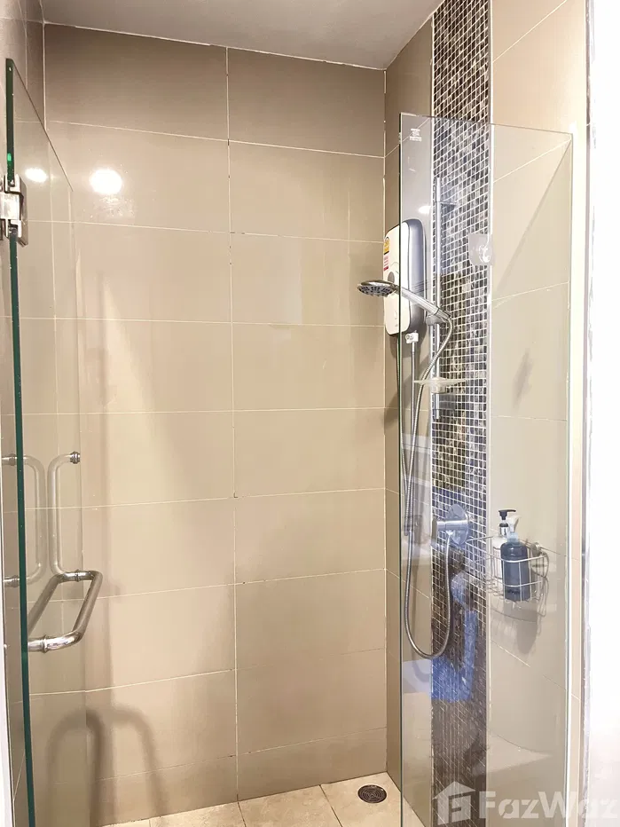 รูป ขาย คอนโด 1 ห้องนอน ในโครงการ ดีลักซ์ คอนโดมีเนียม 5592671 - รูปที่ 15/20