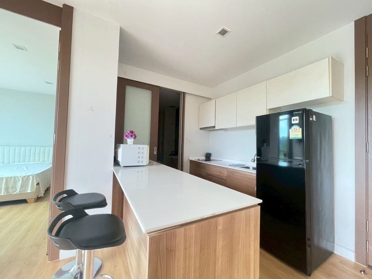 รูป ให้เช่า กรีนเลค คอนโด ศรีราชา ห้องสวยแถมเฟอร์ฯ ใกล้แหล่งชุมชน เดินทางสะดวก วิวธรรมชาติ บรรยากาศดีมาก - รูปที่ 10/16