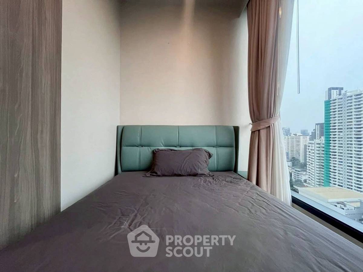 picture 2-BR Condo at Celes Asoke near MRT Sukhumvit (ID 2508583) - 8/13