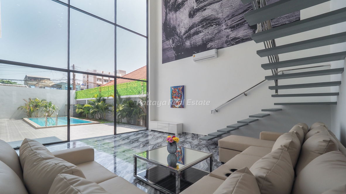 รูป HP0011 - ขายบ้านวิลล่า 6 ห้องนอน พระตำหนัก - รูปที่ 5/17