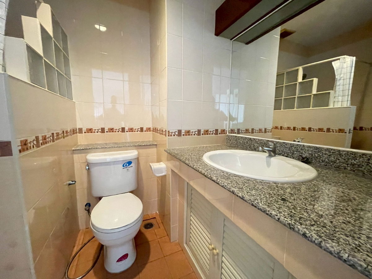 รูป ให้เช่า ศรีราชา คอนโดวิว ห้องสวย เฟอร์ครบ ตกแต่งพร้อมอยู่ ใกล้แหล่งชุมชน เดินทางสะดวก - รูปที่ 10/17