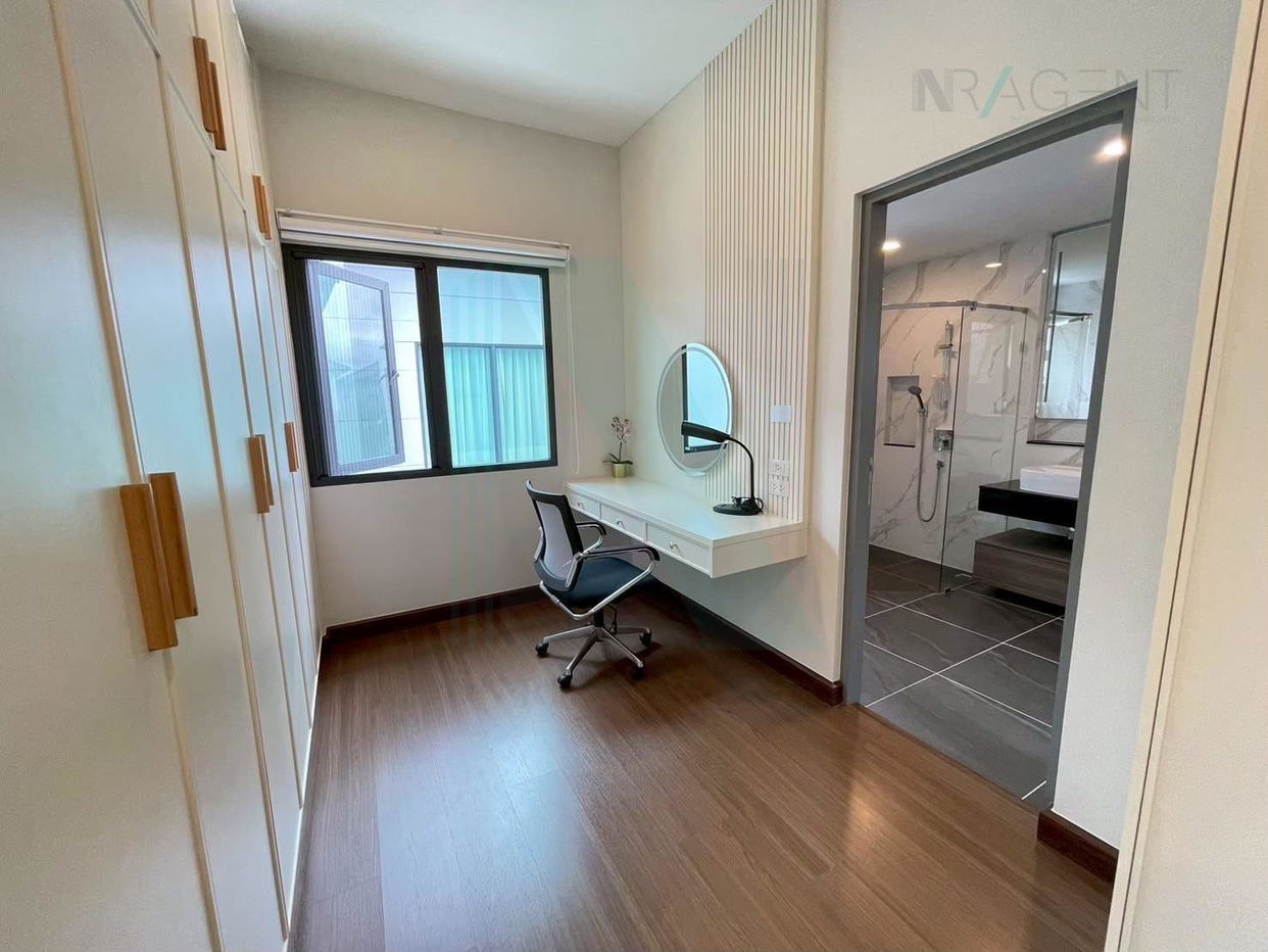 รูป ขายบ้านเดี่ยว โครงการ เดอะ ซิตี้ บางนา 2 ชั้น 4 ห้องนอน 5 ห้องน้ำ - รูปที่ 6/8