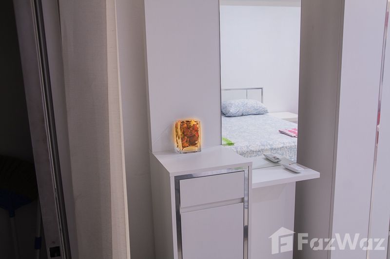 picture 30th floor Seaview, silent, pool side, 2 balconies, 2 br 1960746 - 5/16