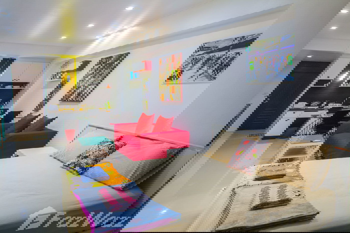 picture 30th floor Seaview, silent, pool side, 2 balconies, 2 br 1960746 - 3/16