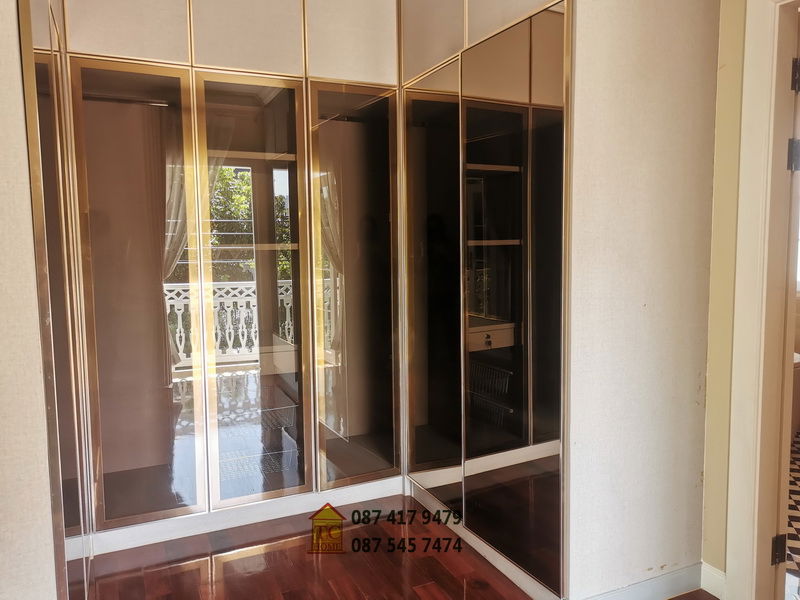 รูป ขายด่วนบ้าน 3 ชั้น 63.5 ตรว. พร้อมเฟอร์ฯ ม.แฟนตาเซียวิลล่า ใกล้เซ็นทรัลบางนา บ้านสวยสไตล์วินเทจ-วิคตอเรียน - รูปที่ 23/57