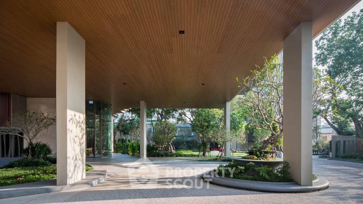 รูป คอนโด 2-ห้องนอน ที่ สุพรีม เลเจ้นด์ คอนโดมิเนียม ใกล้ MRT คลองเตย (ID 2051501) - รูปที่ 21/22